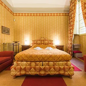 lussuoso-appartamento-nel-cuore-di-bologna.emilia-romagnahotels.net/